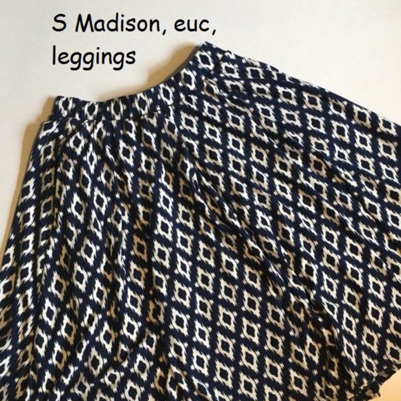 LuLaRoe Dresses & Skirts - Small Lularoe Madison skirt, blue white leggings